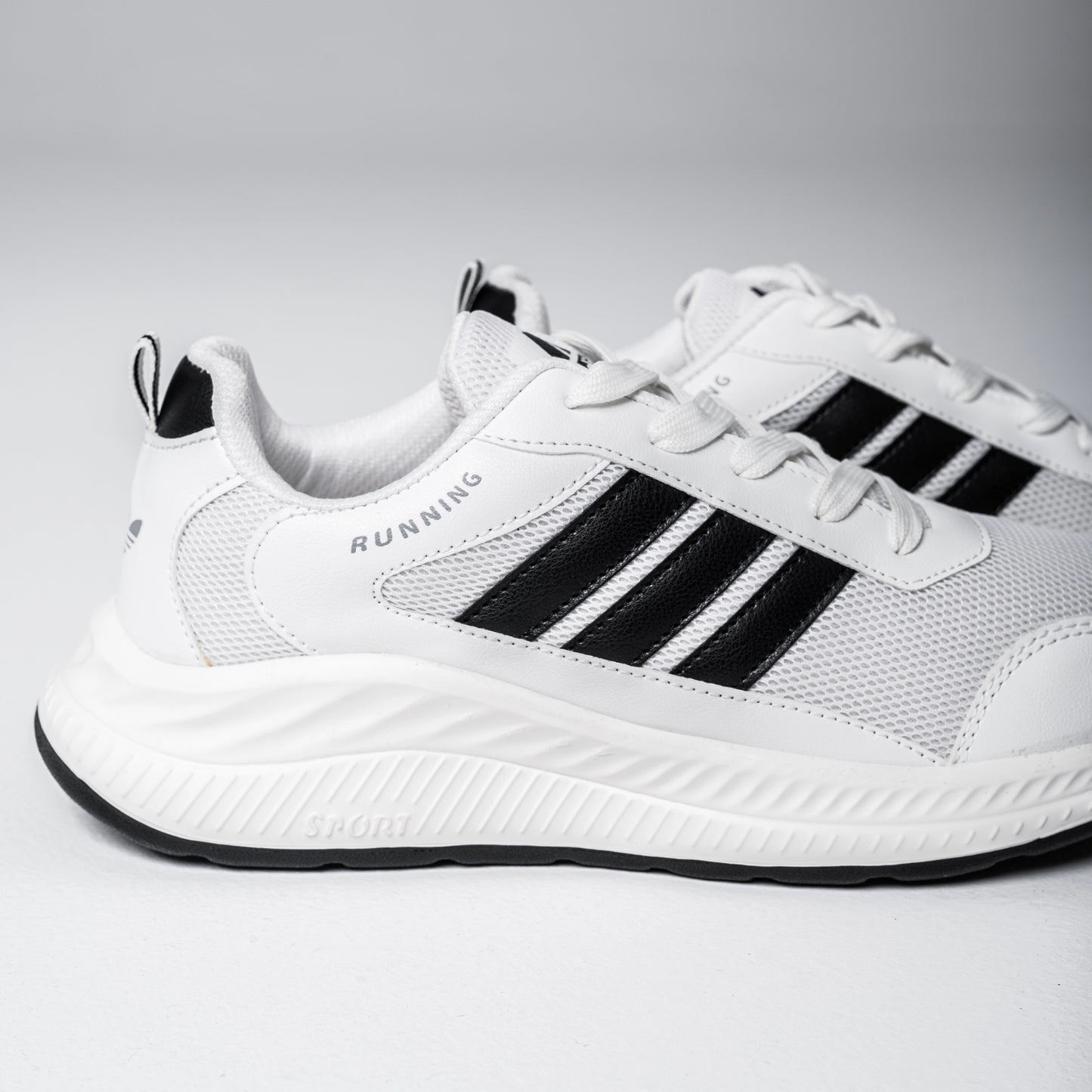 StrideMax men Running Shoes | White