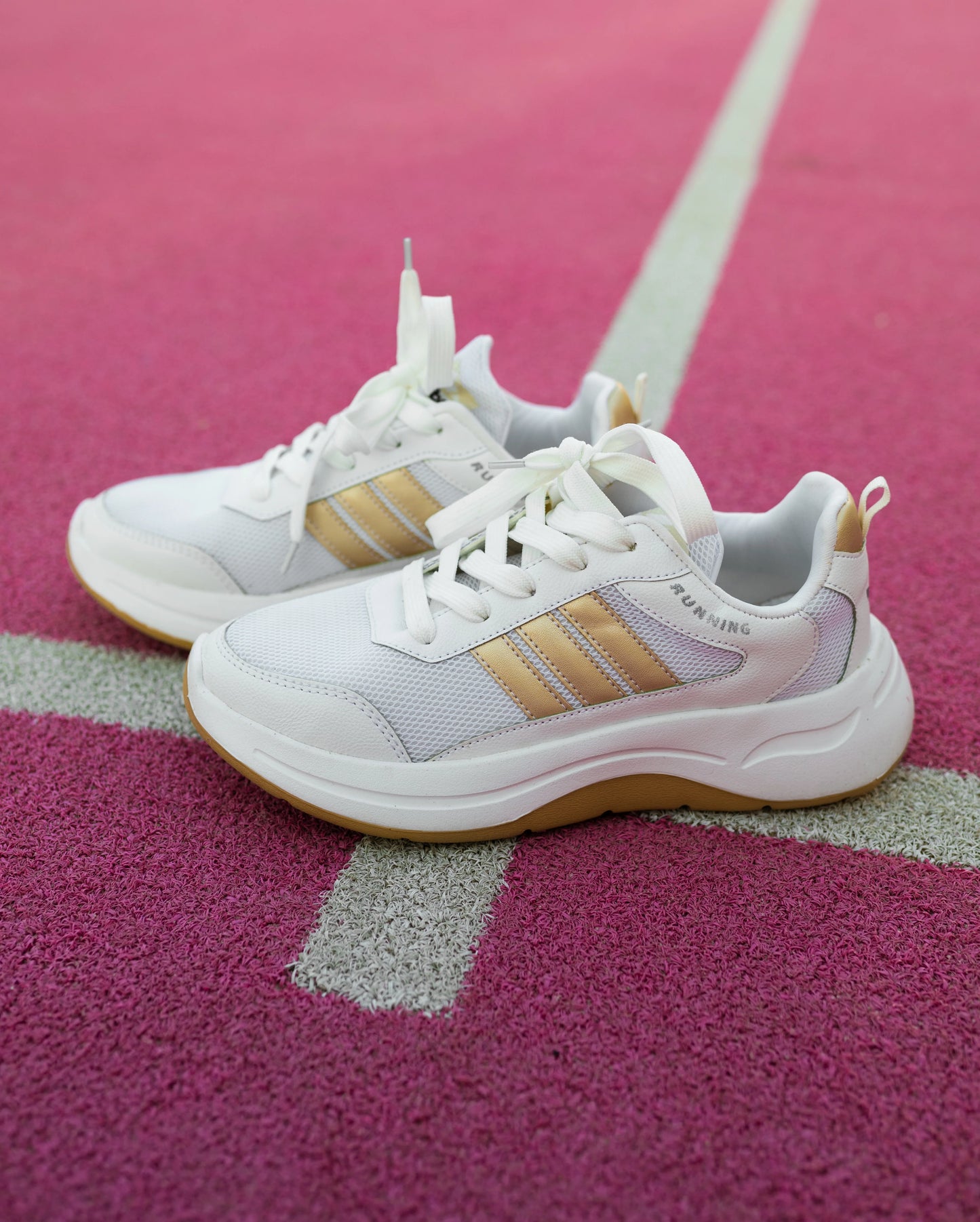 StrideMax Women's Running Shoes | Gold