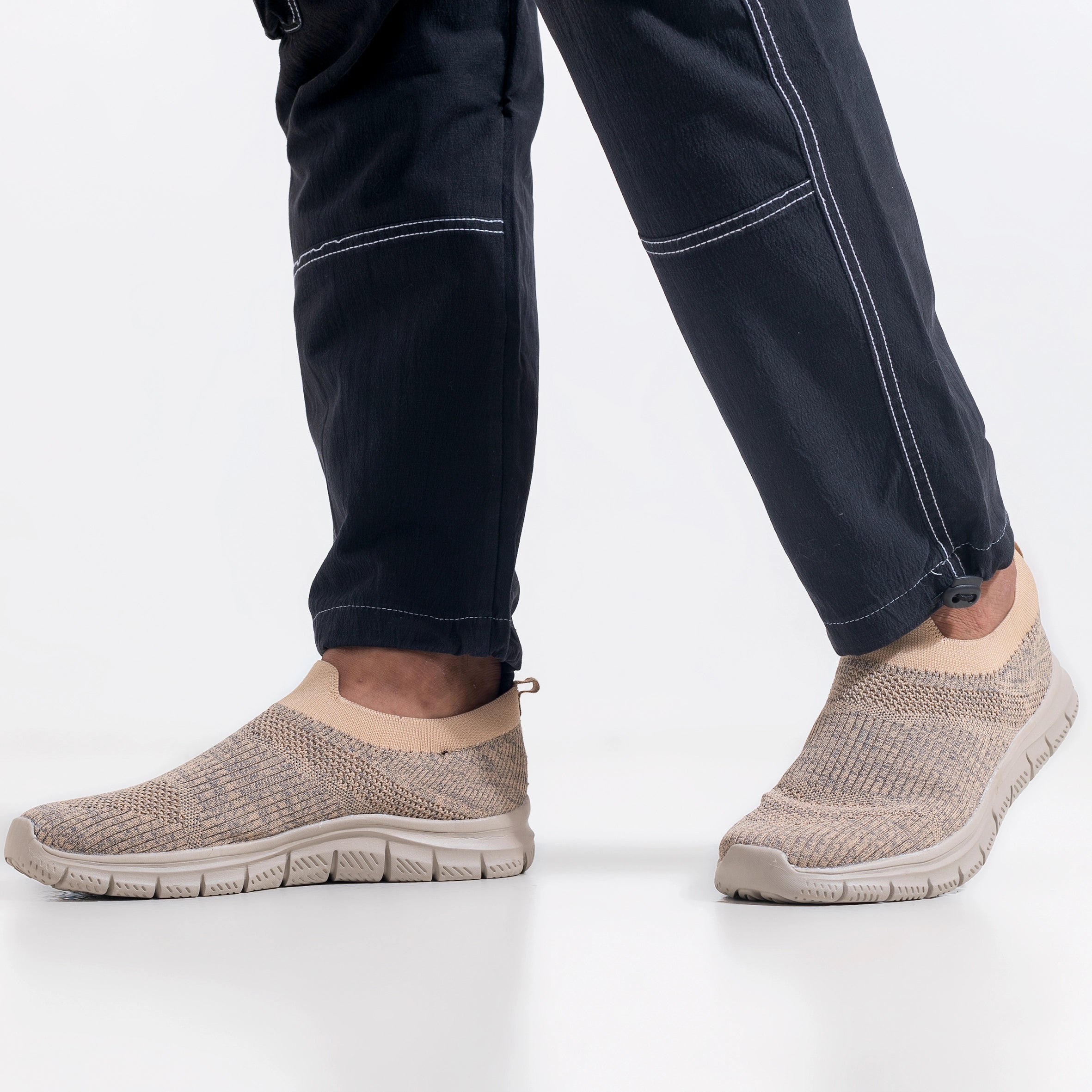 FlexiStride Slip on men sneaker | Beige