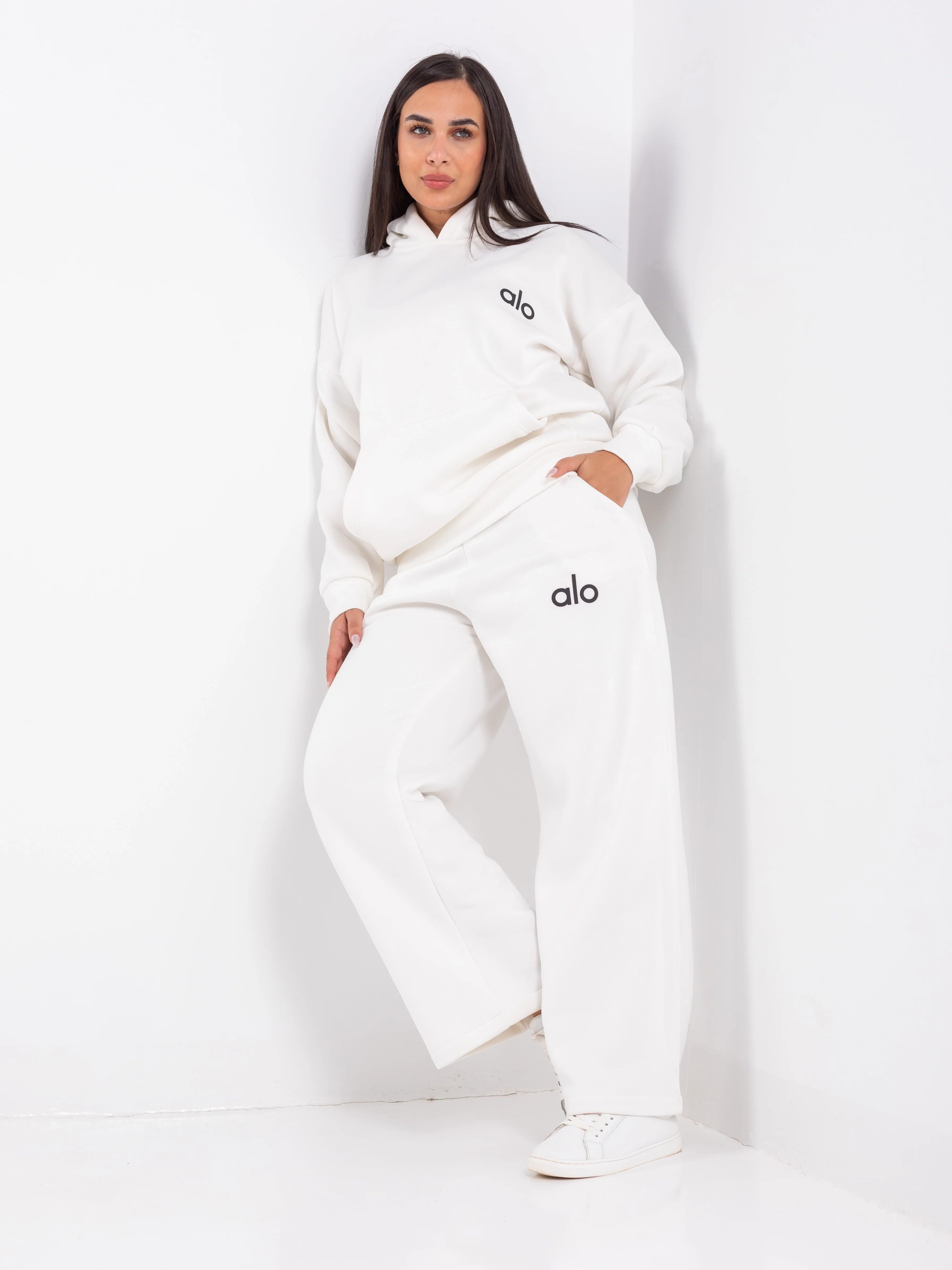 Alo women's  one size Tracksuit | White