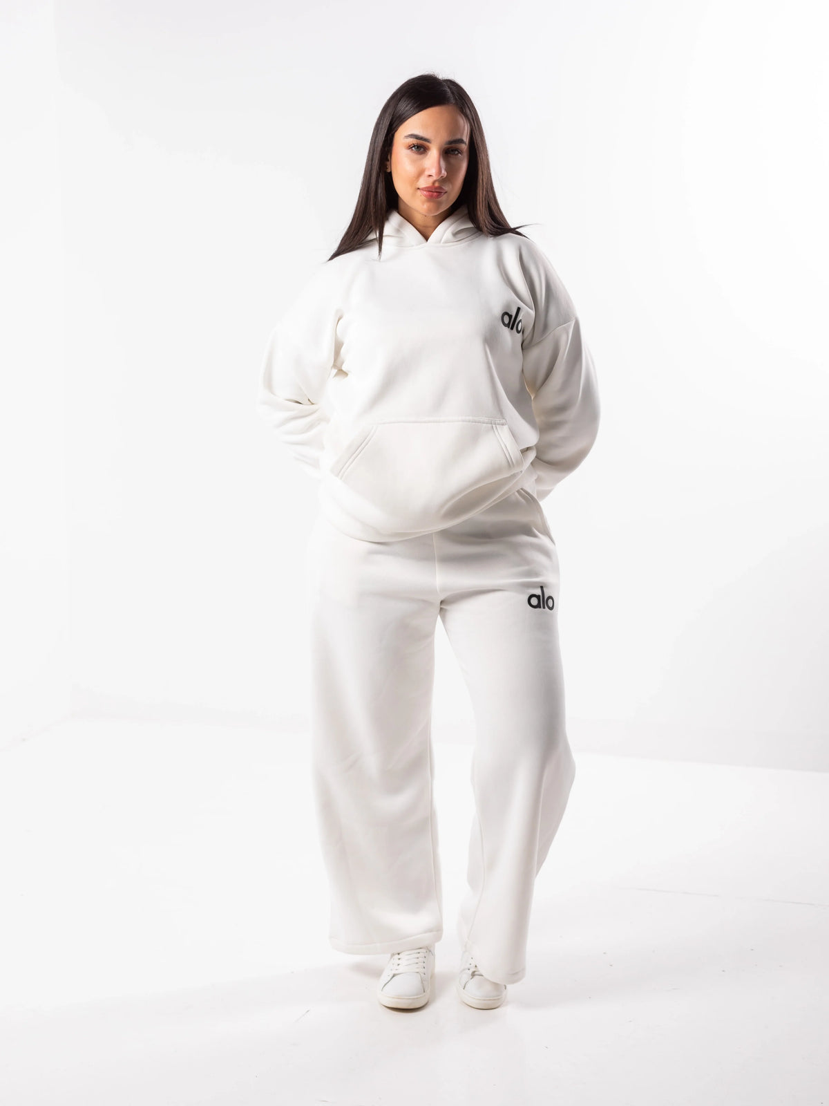 Alo Women's One size Tracksuit | White