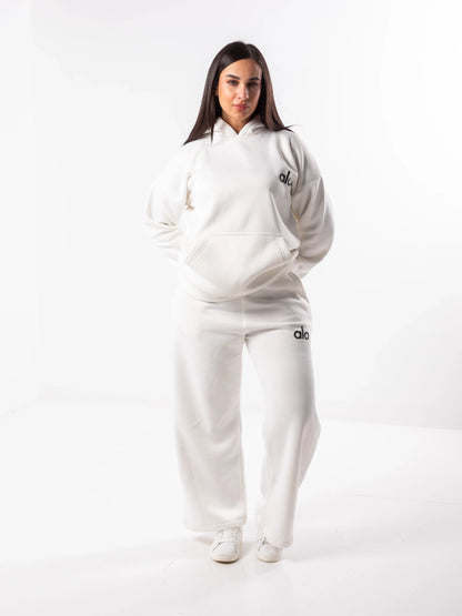 Alo women's  one size Tracksuit | White