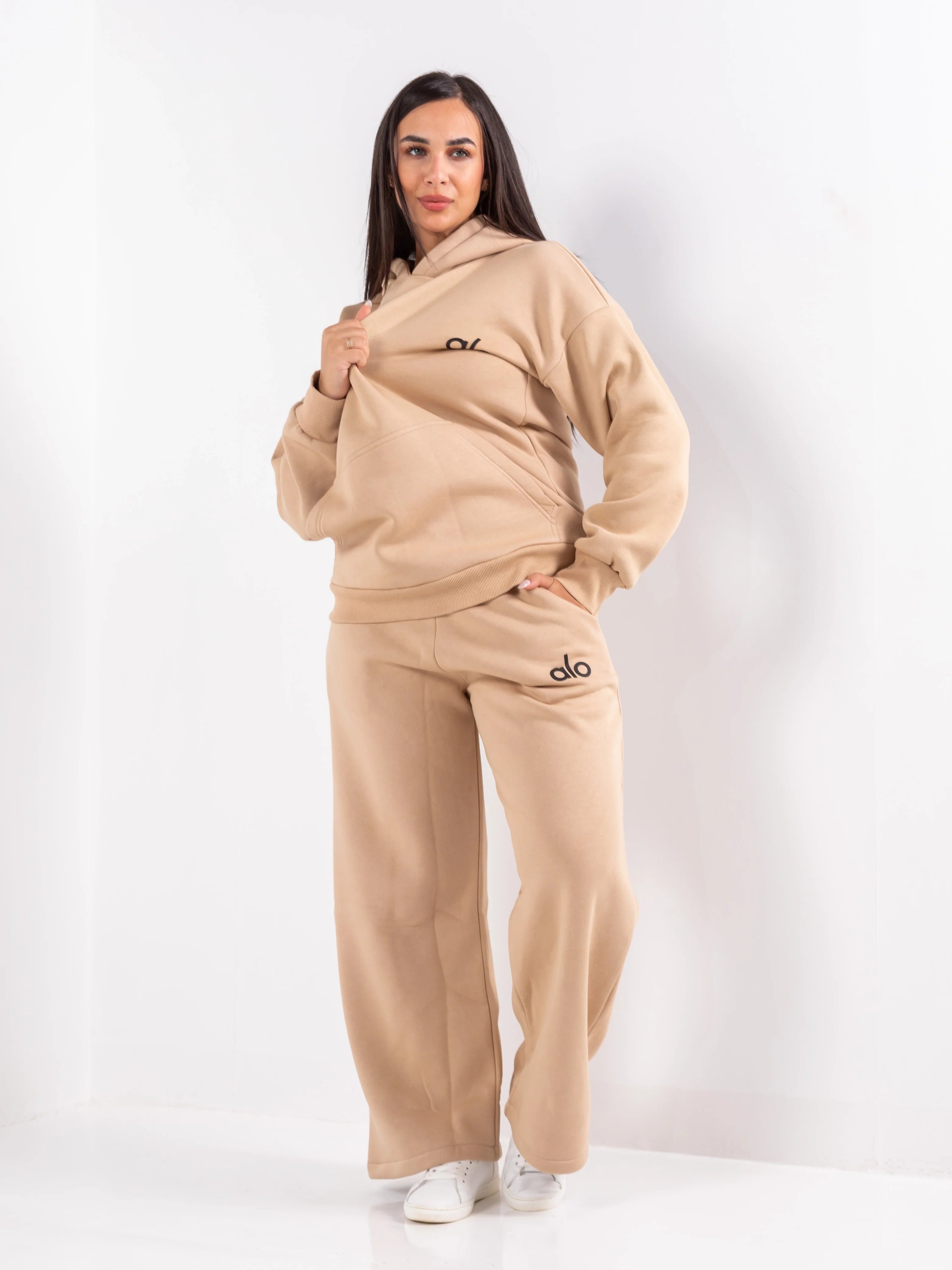 Alo women's  one size Tracksuit | Beige
