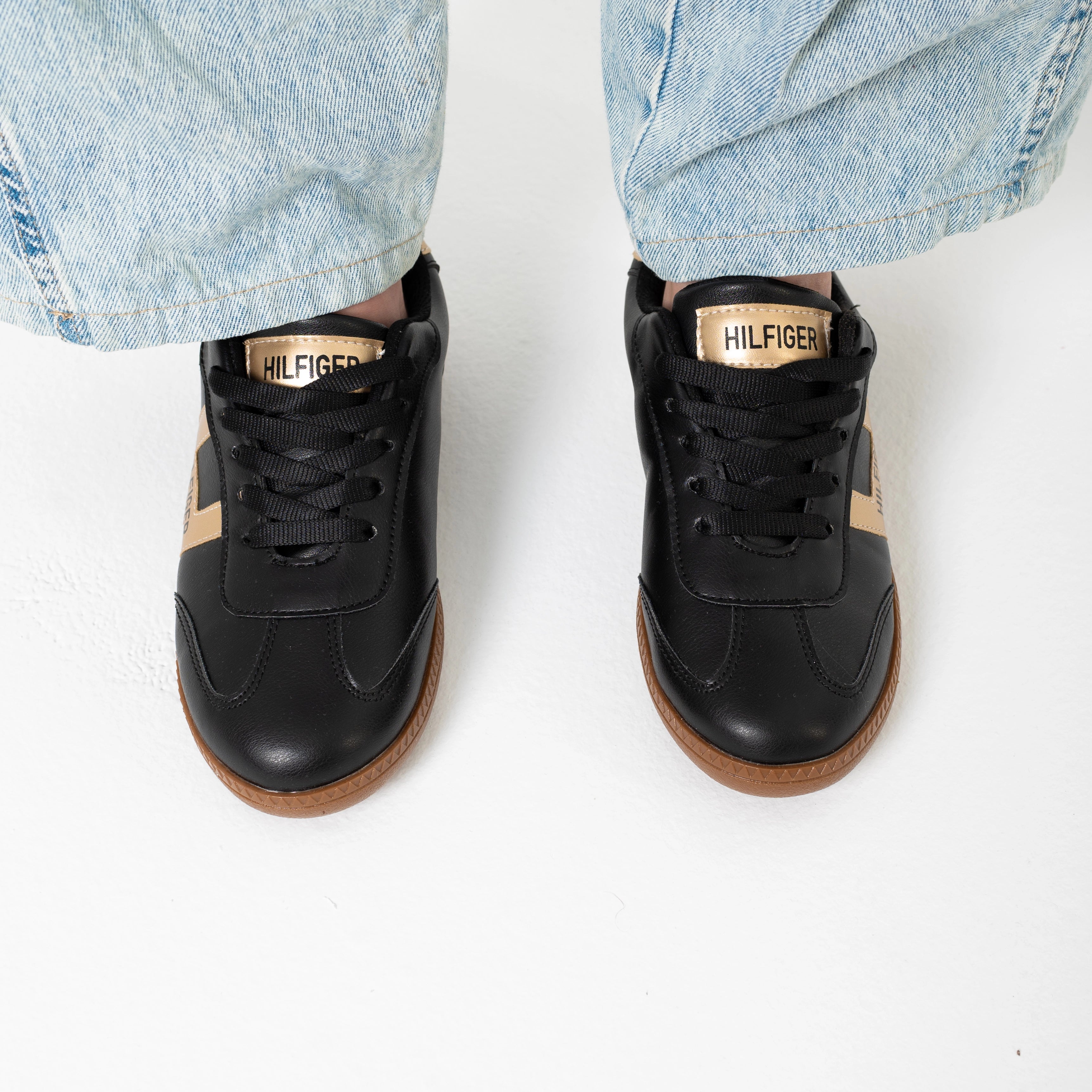 Core Flex women's Sneaker | Black