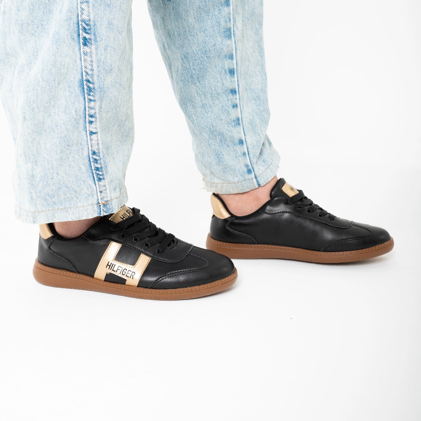 Core Flex women's Sneaker | Black