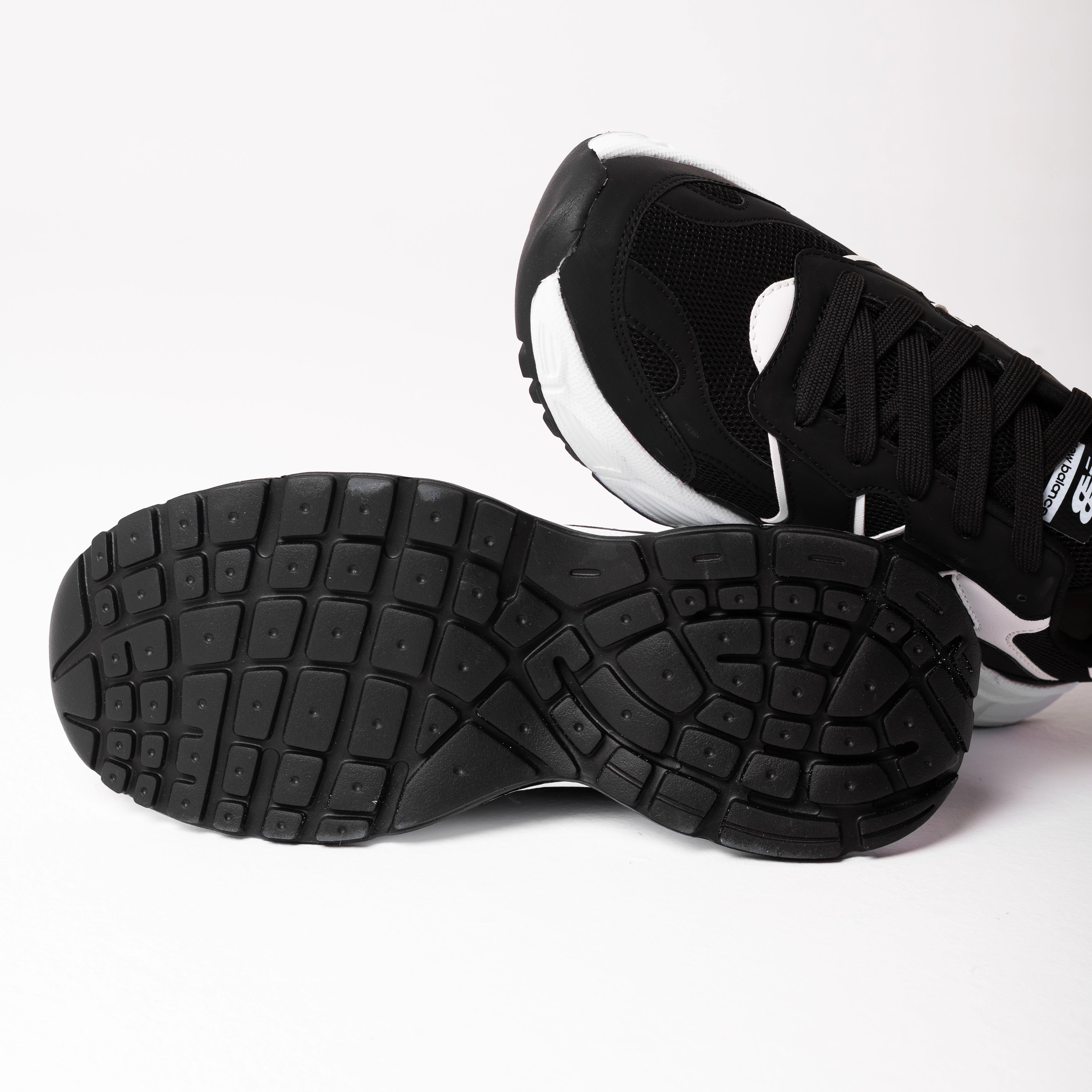 NB men Running Shoes | Black