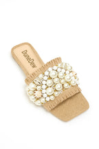 Luna Women's Slipper