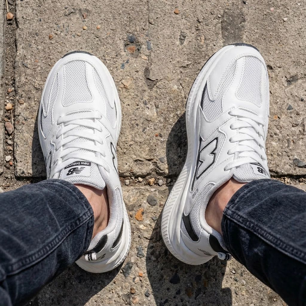 RapidFlex Men Running Sneaker | White